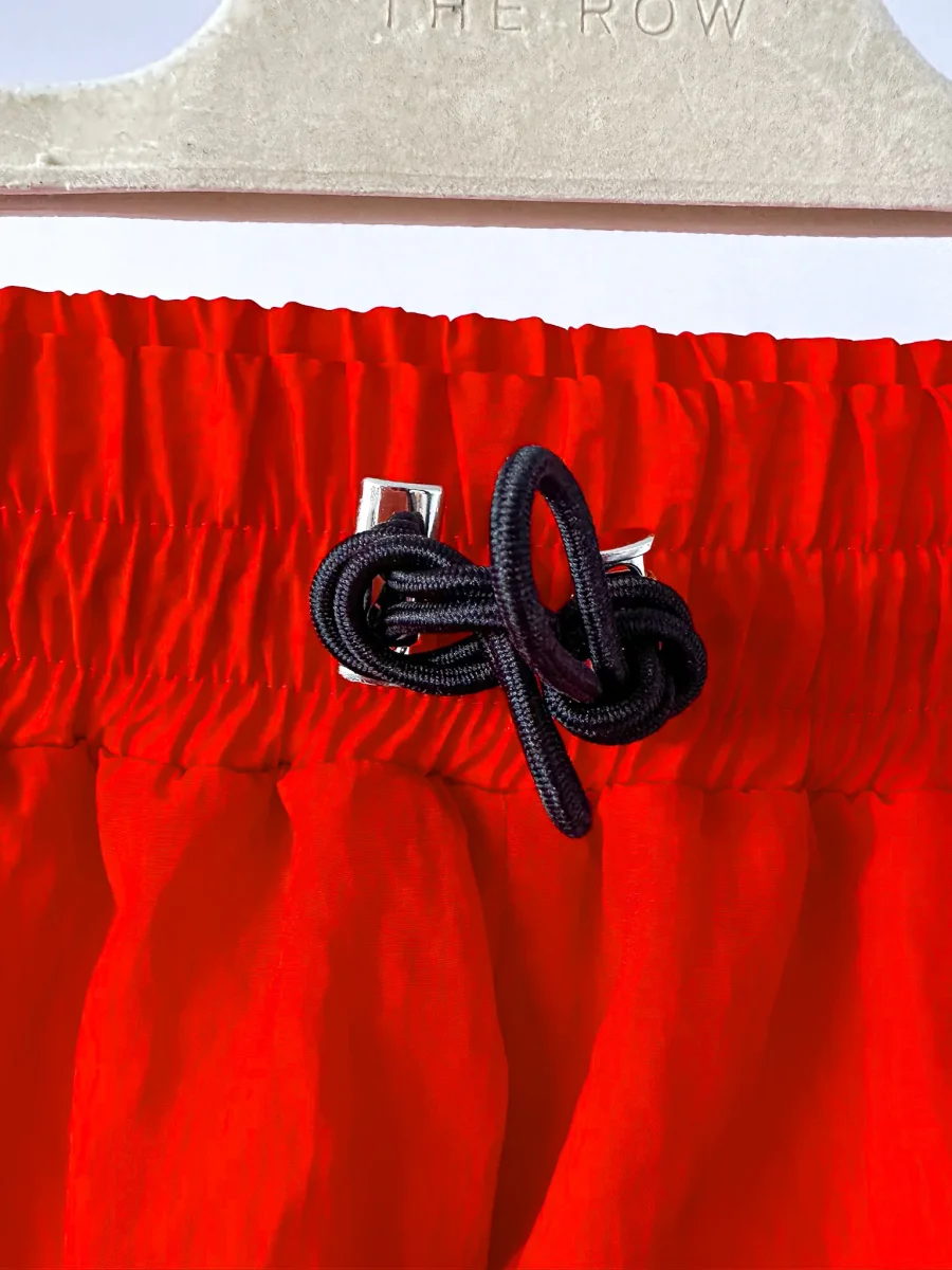 David Koma Red Taffeta Mini Shorts - Imagen 3