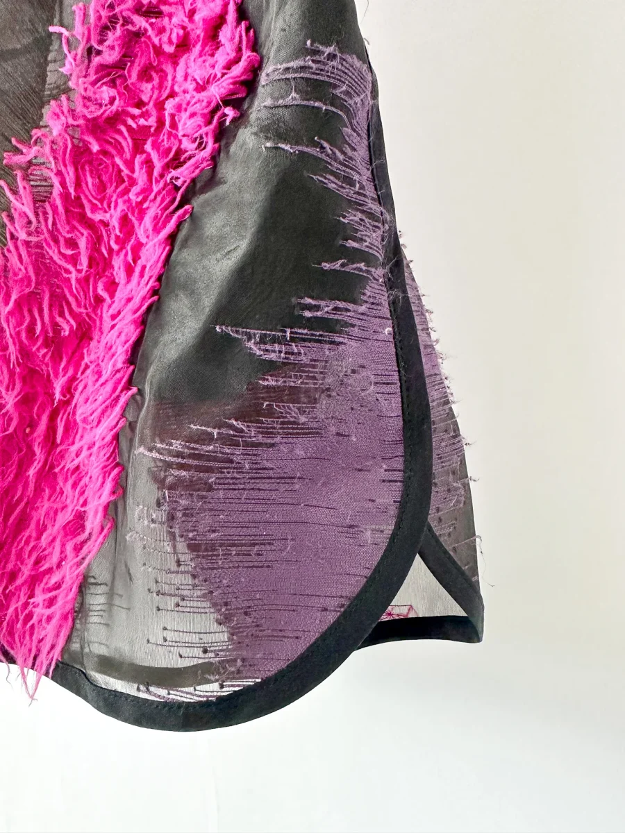 Emilio Pucci Black Pink Striped Fringed Pink Mini Skirt - Imagen 4