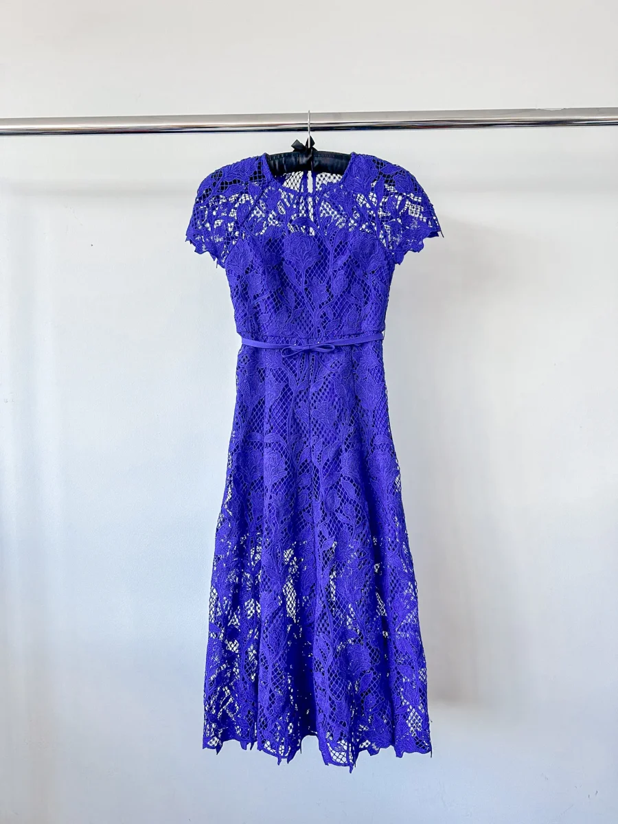 Self-Portrait Cobalt Blue Lace Belted Midi Dress - Imagen 3
