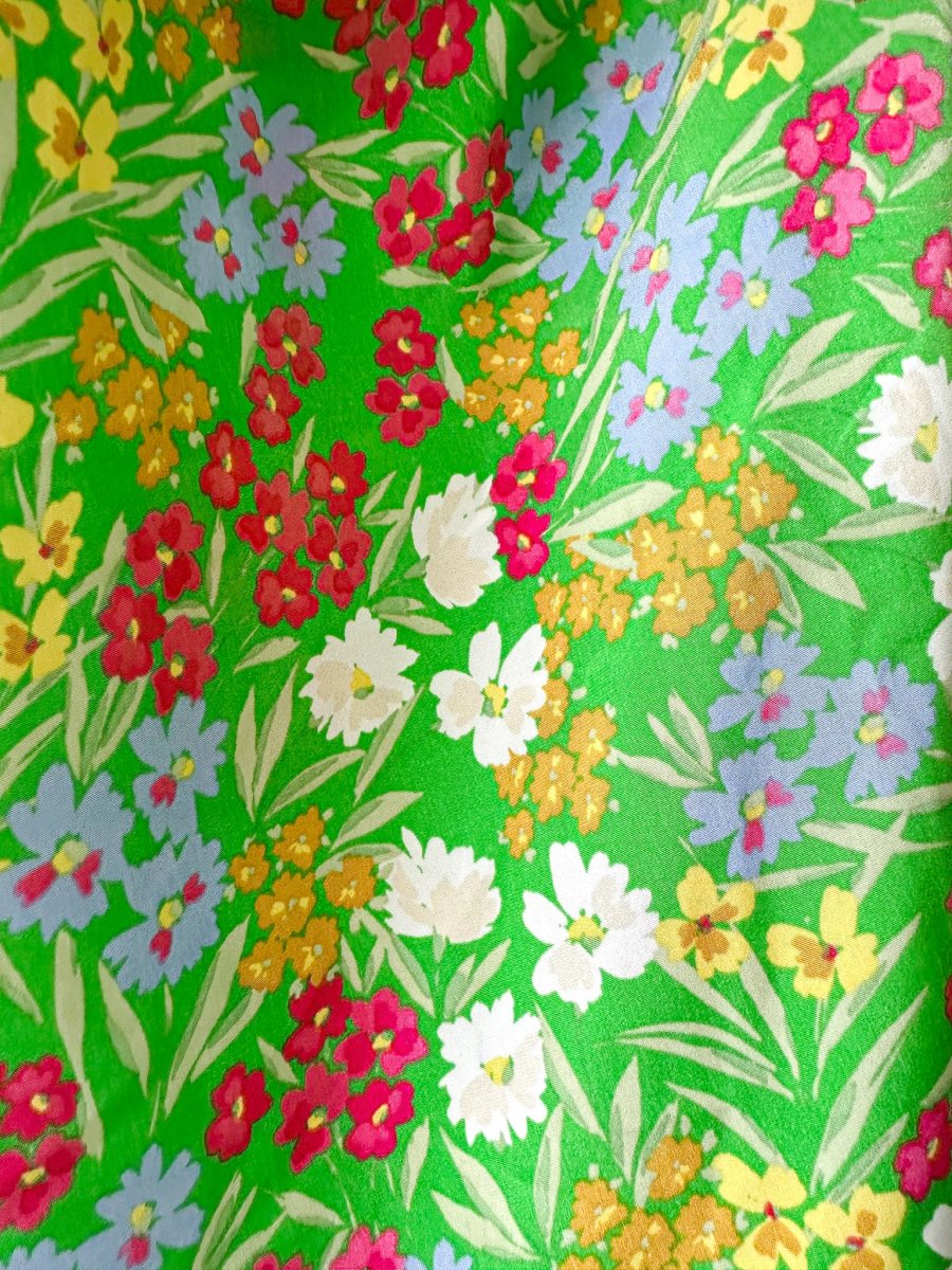 Never Fully Dressed Green Floral Wrap Style Forget Me Not Mini Dress - Imagen 5