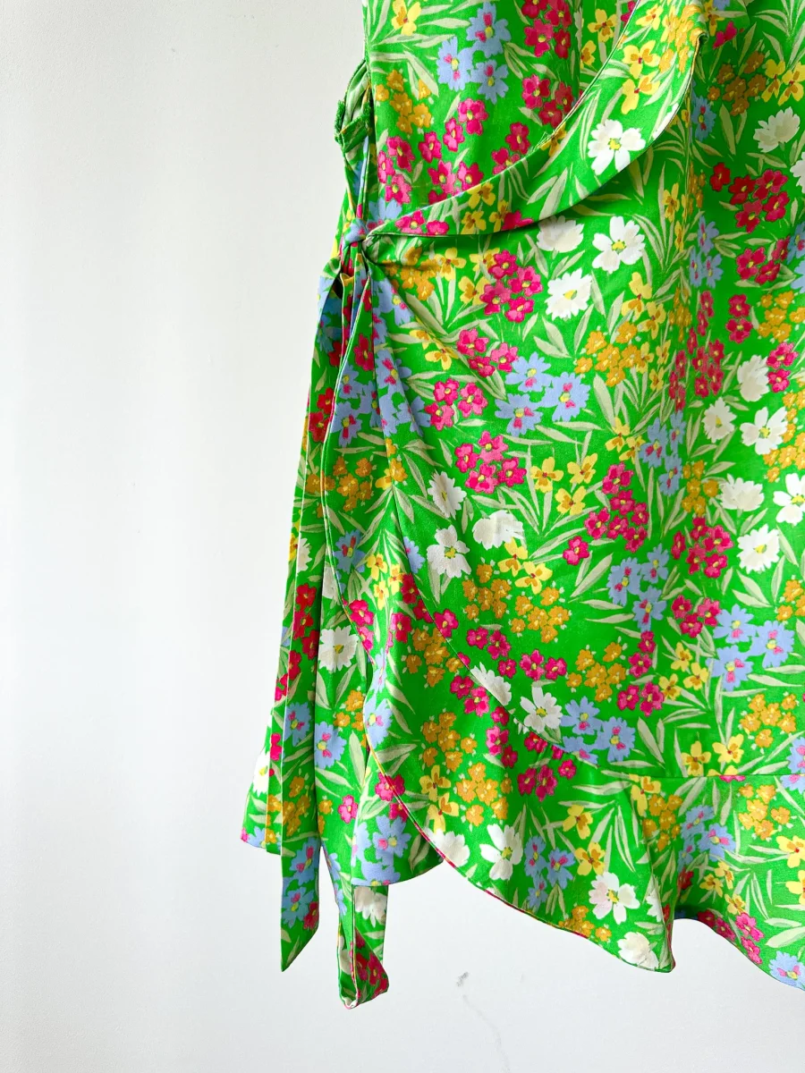 Never Fully Dressed Green Floral Wrap Style Forget Me Not Mini Dress - Imagen 7