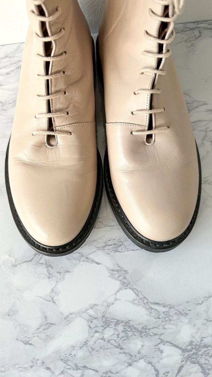 LEGRES Beige Leather Lace-Up Combat Boots - Imagen 5