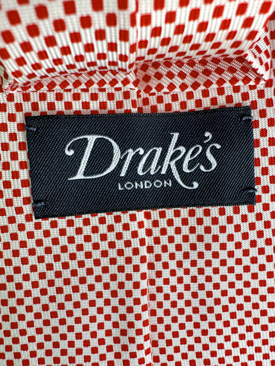 Drake's Red White Square Dot Silk Tie - Imagen 6