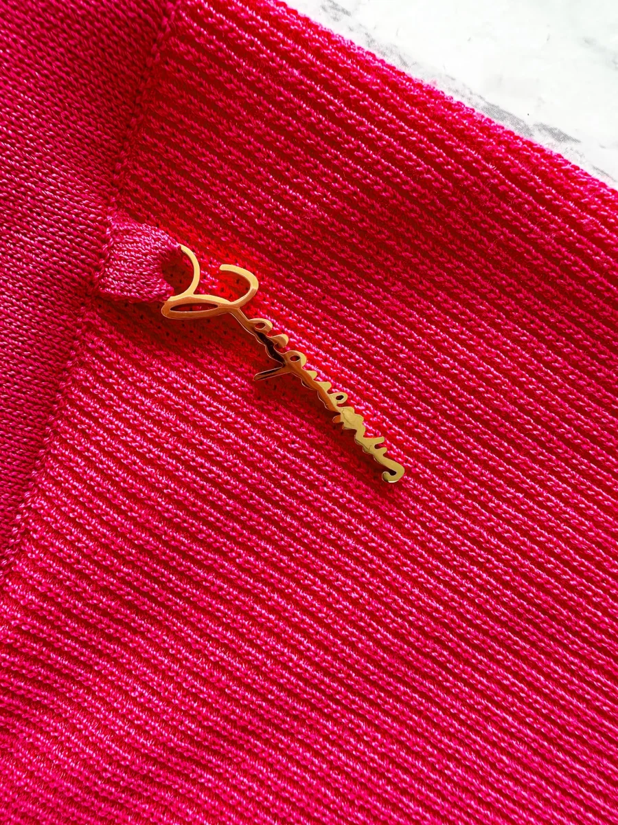 Jacquemus Le Short Pralu Pink Logo Embellished Biker Shorts - Imagen 8
