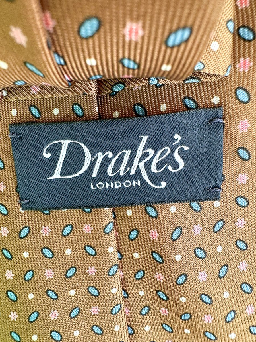 Drake's Brown Silk Tie Pink Floral Ovel Print - Imagen 6