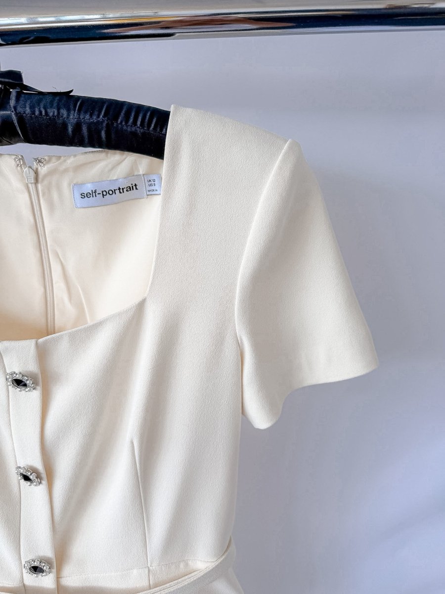 Self-Portrait Button Embellished Cream Dress - Imagen 6