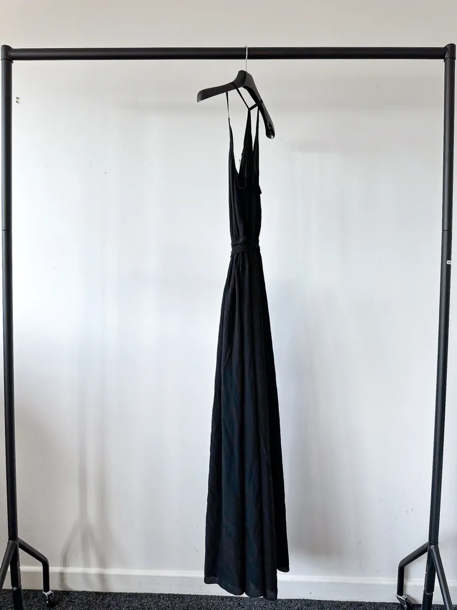 Alexander Terekhov Black High Slit Leg Silk Dress - Imagen 6