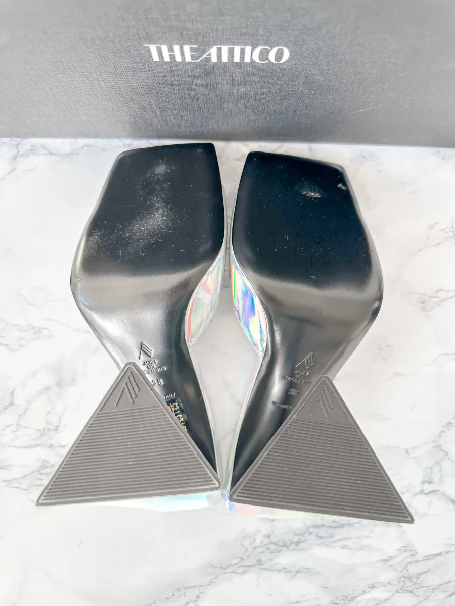 The Attico Devon Iridescent Holographic Silver High Heel Mules - Imagen 9
