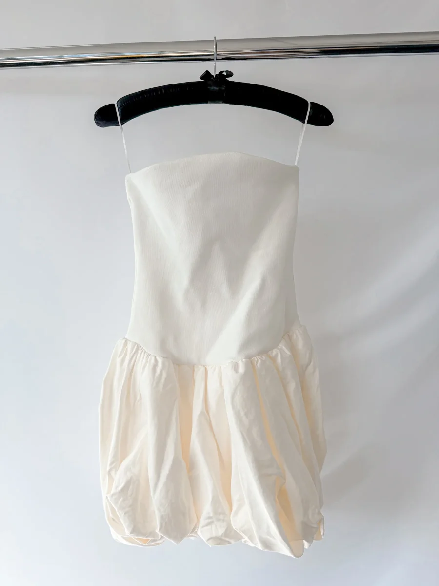 Simkhai White Pollie Bubble Knit Strapless Dress - Imagen 4