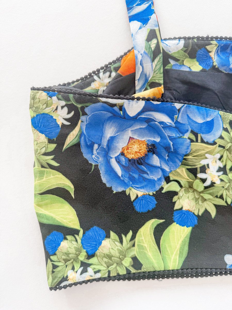 Borgo De Nor Black Didi Floral Lemon Print Linen Crop Top - Imagen 9