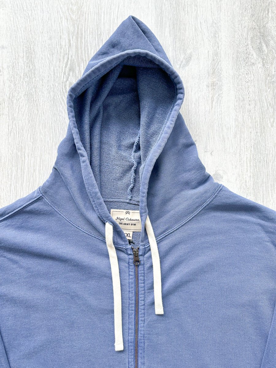 Nigel Cabourn Embroidered Broad Arrow Zip Hoody in Blue - Imagen 5