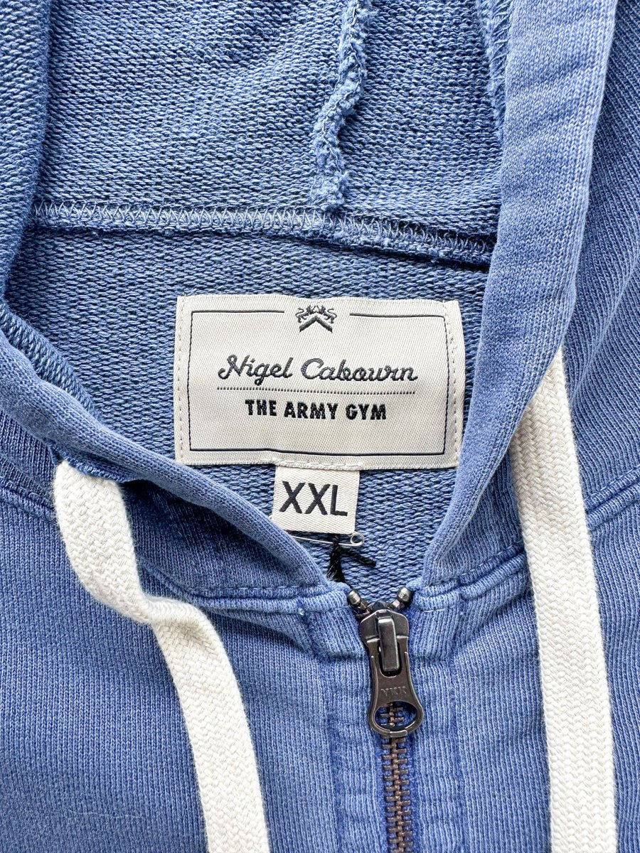 Nigel Cabourn Embroidered Broad Arrow Zip Hoody in Blue - Imagen 6