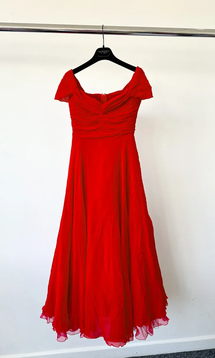 Giambattista Valli Red Sweetheart Neck Tulle Dress