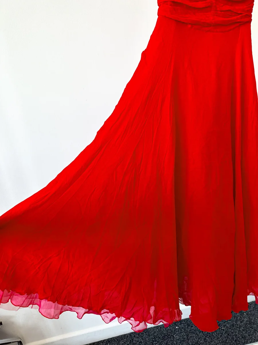 Giambattista Valli Red Sweetheart Neck Tulle Dress - Imagen 6