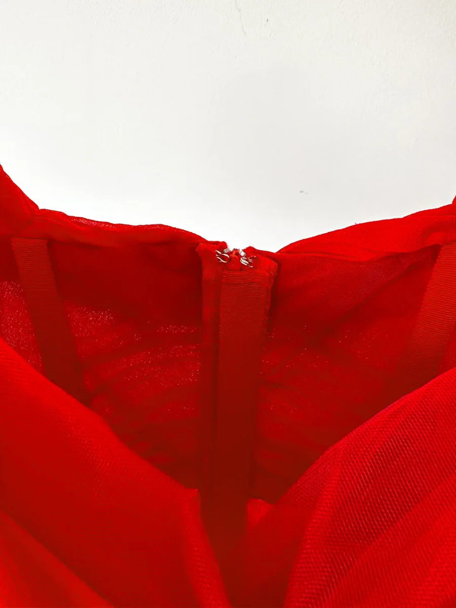Giambattista Valli Red Sweetheart Neck Tulle Dress - Imagen 8