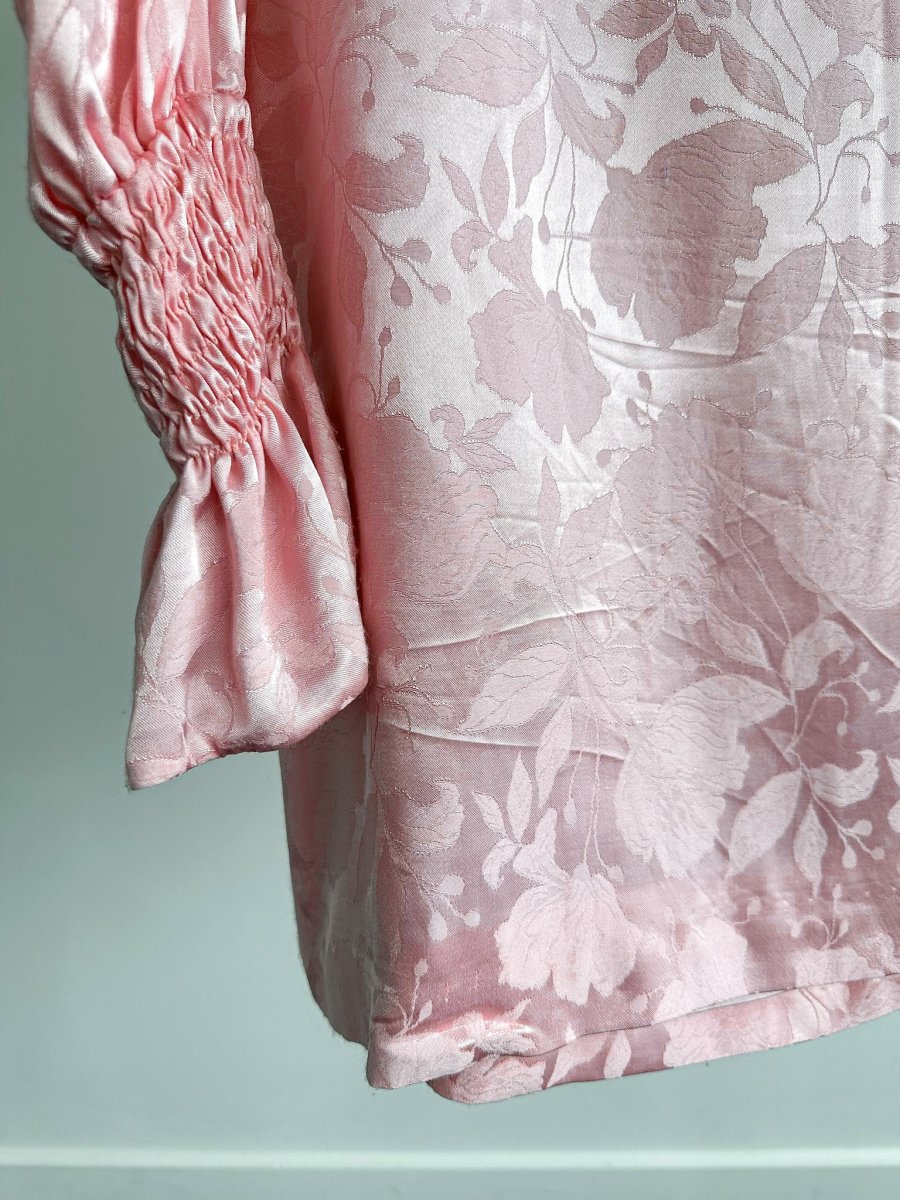 The Vampire's Wife Storm From The Shelter Pink Floral Satin Long Sleeve Dress - Imagen 6