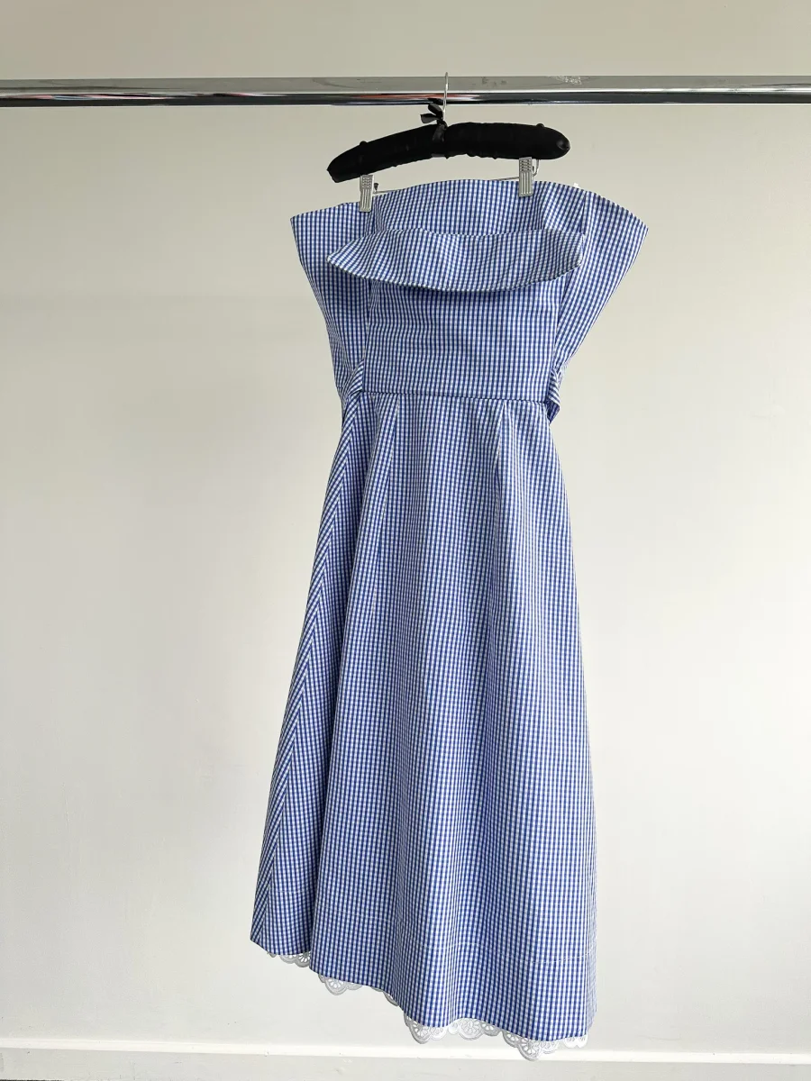 The Vampire's Wife The Good Witch Blue Gingham Flared Strapless Midi Dress - Imagen 3