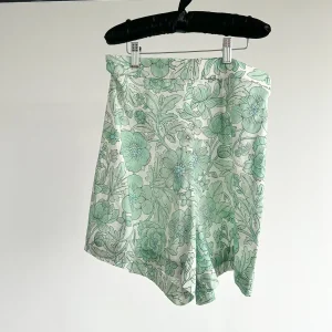 The Vampire's Wife The Persuasion Linen Floral Green High Waist Shorts