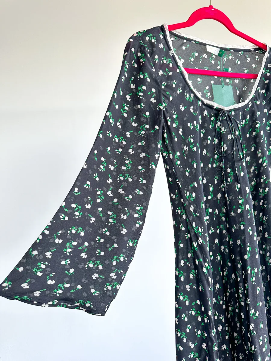 Rixo London Celeste Silk Ditsy Floral Print Summer Mini Dress - Imagen 4