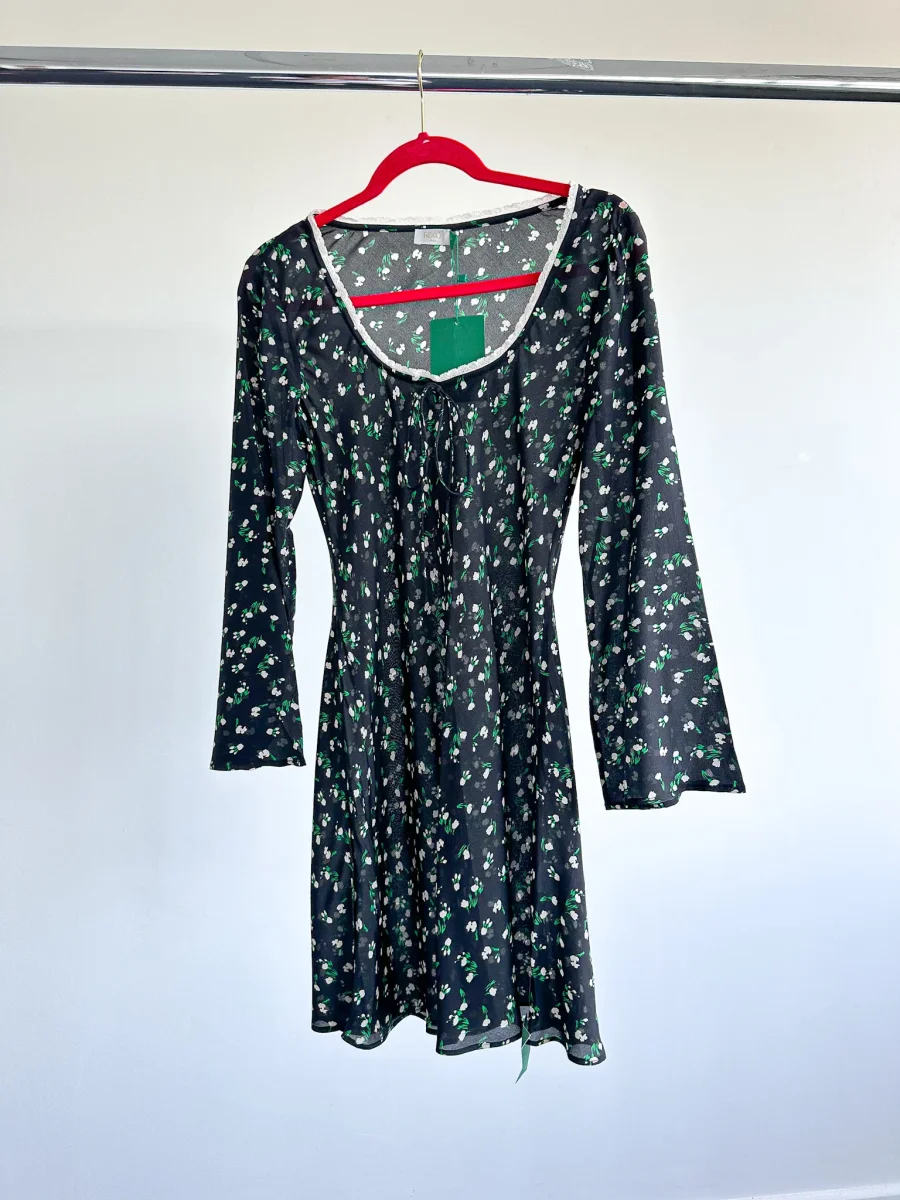 Rixo London Celeste Silk Ditsy Floral Print Summer Mini Dress - Imagen 8