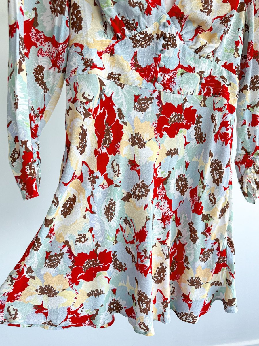 Rixo London Jules Poppies Floral Print Button Front V-Neck Summer Mini Dress - Imagen 6