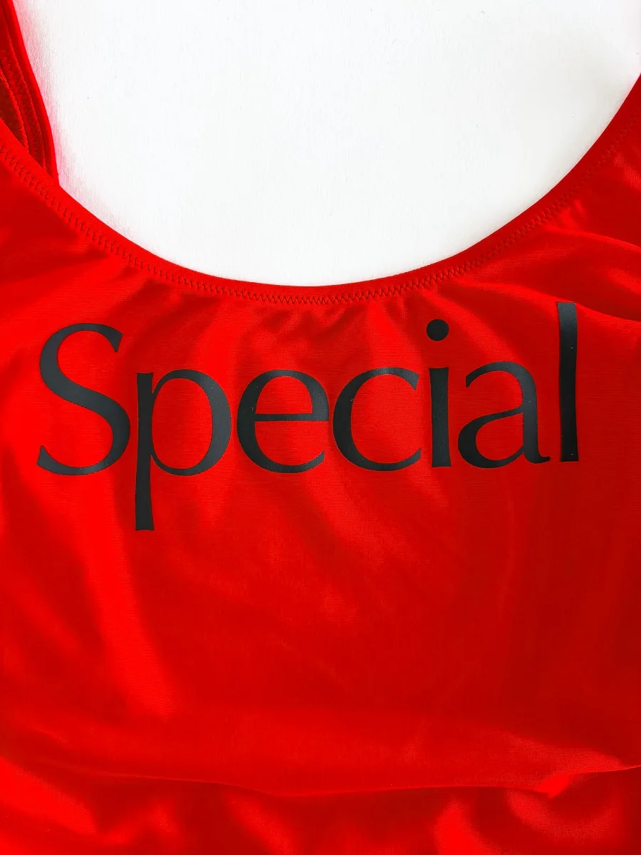 More Joy Christopher Kane Red Special Swimsuit Low Back Cheeky - Imagen 4