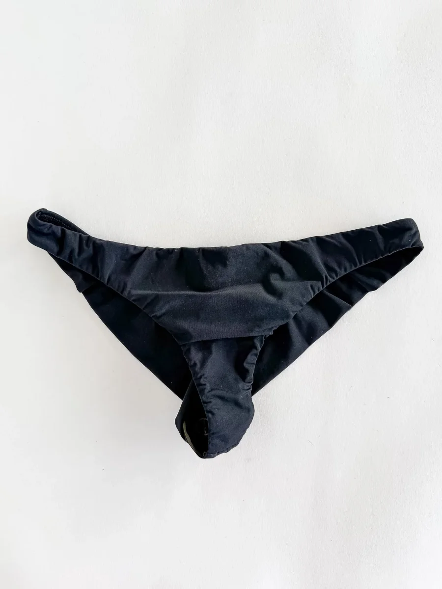 Vix Paula Hermanny Black Bikini Cheeky Bottom