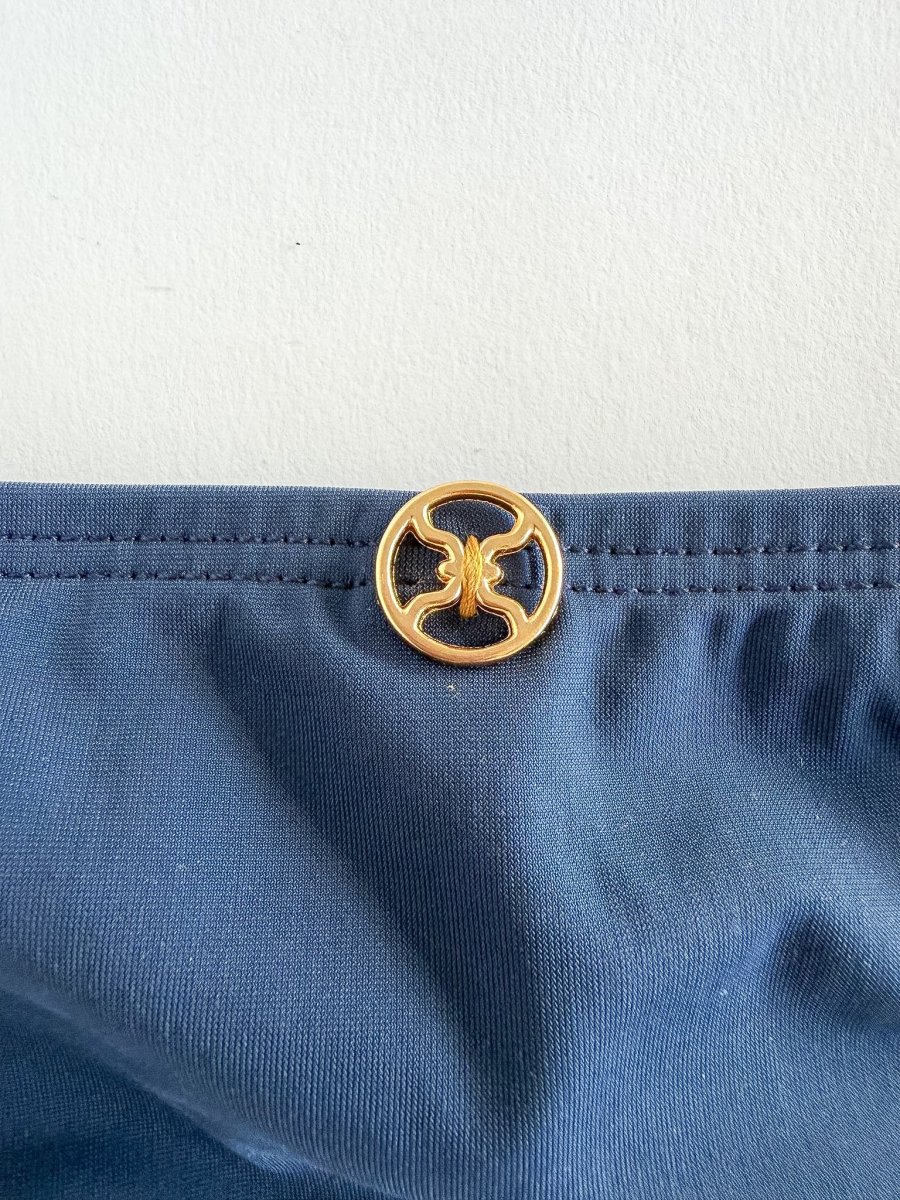 Vix Paula Hermanny Firenze Milos Navy Bikini Bottom Gold Hardware - Imagen 5