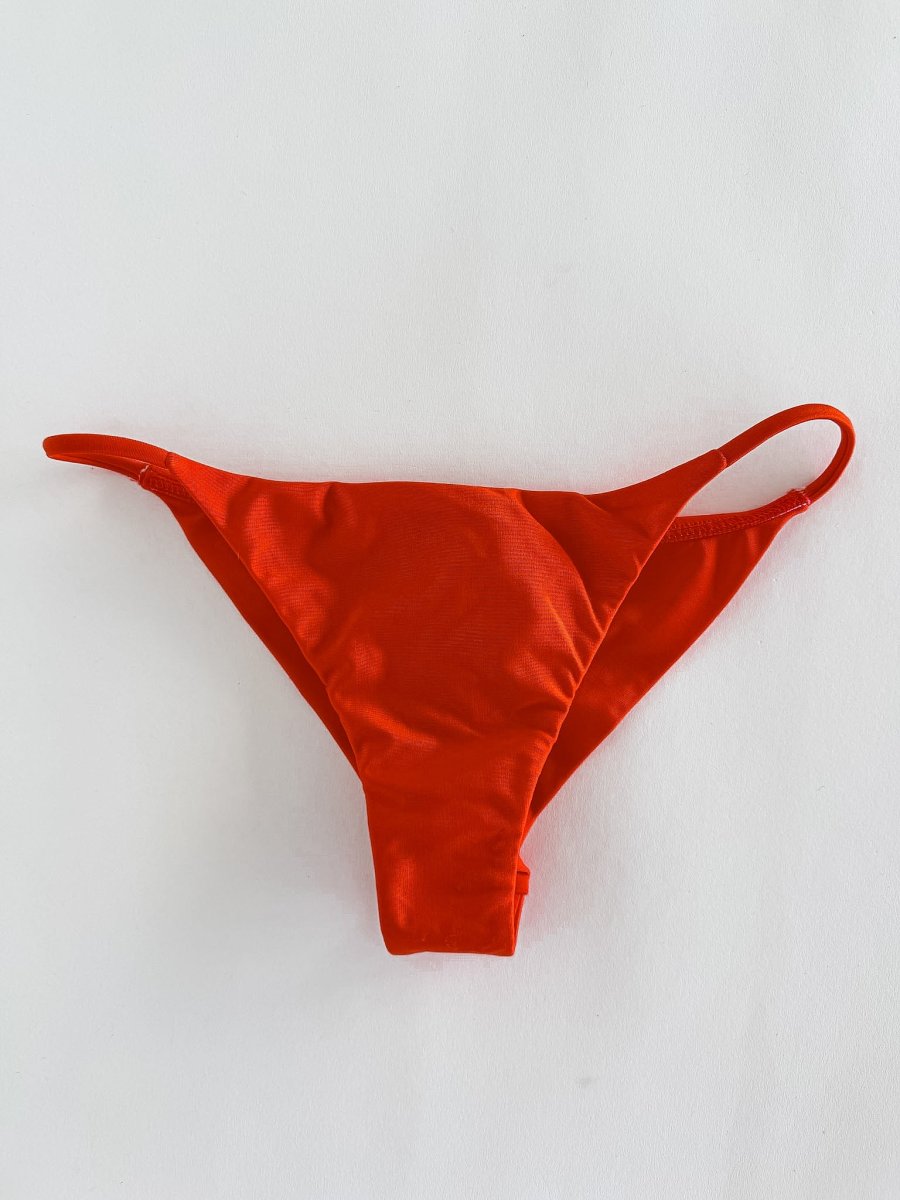 Vix Paula Hermanny Red Bikini Cheeky Bottom - Imagen 4
