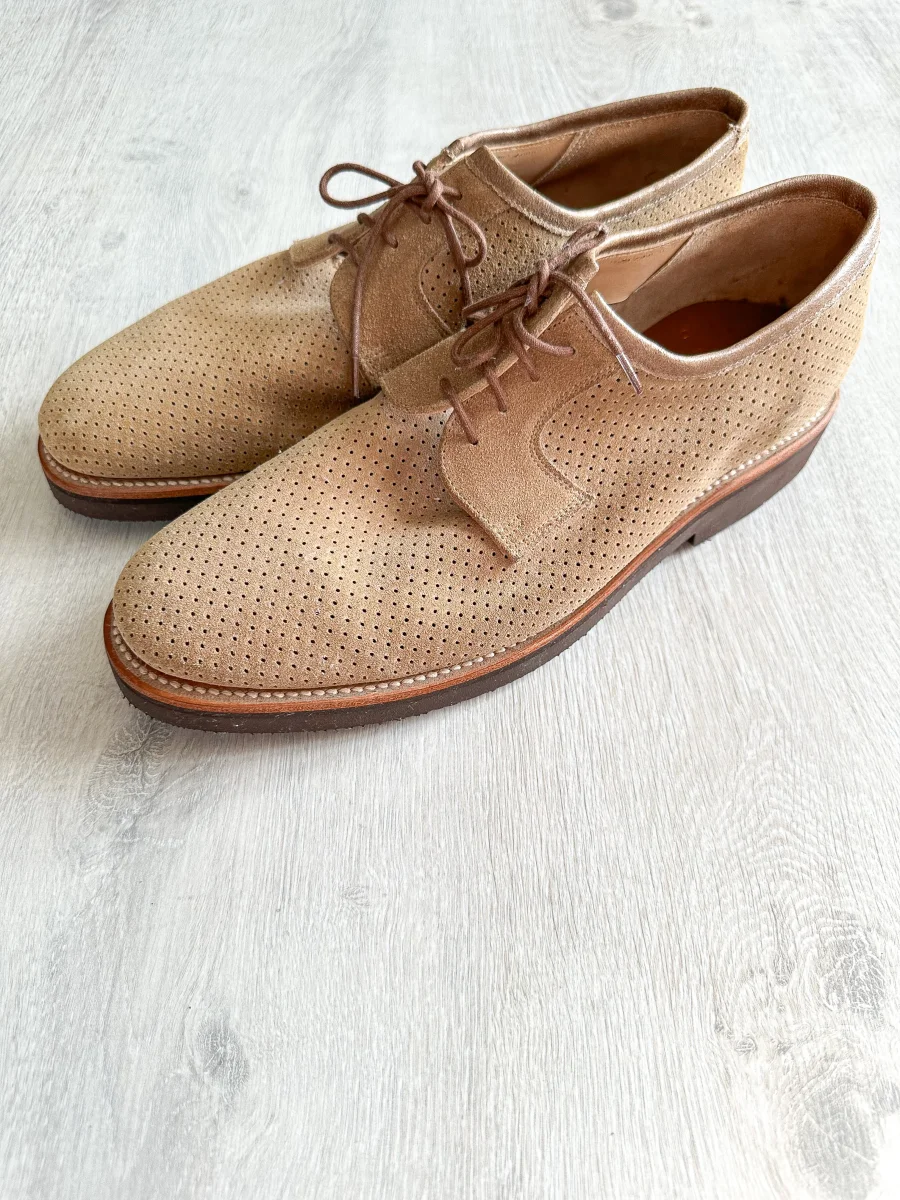 Private White V.C X Grenson Williams Perforated Suede Derby Shoe In Mushroom Brown - Imagen 9