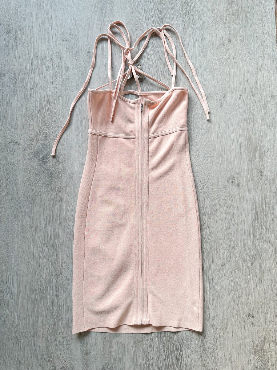 DAVID KOMA Flower Embellished Strappy Pink Mini Dress - Imagen 5