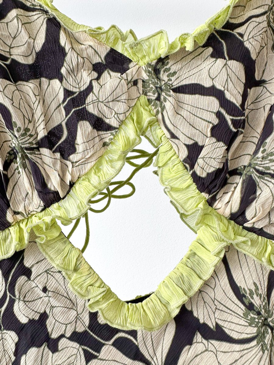 De La Vali Floral Chiffon Ruffle Cut-Out Olive Green Art Deco Mini Dress - Imagen 7