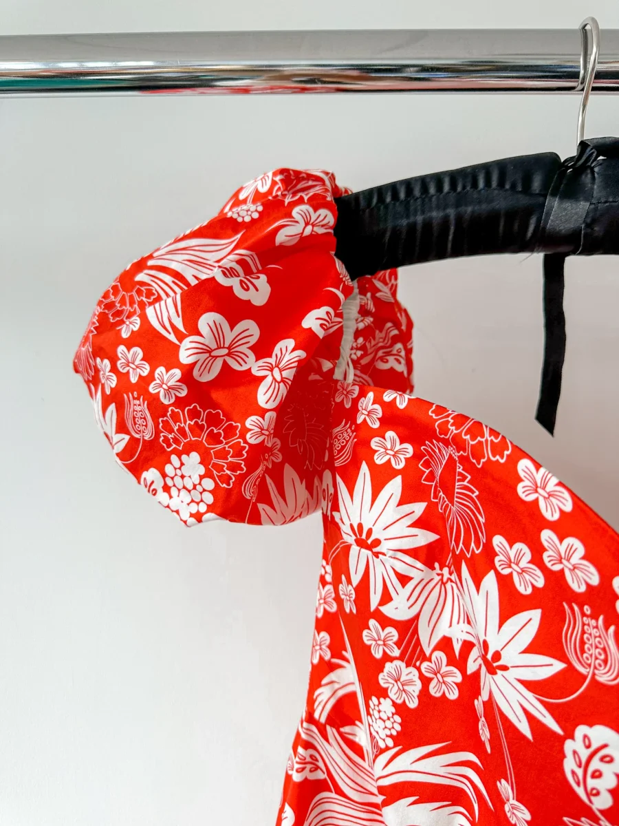 Borgo De Nor Ziggy Red Floral Off Shoulder Hemera Mini Dress - Imagen 7