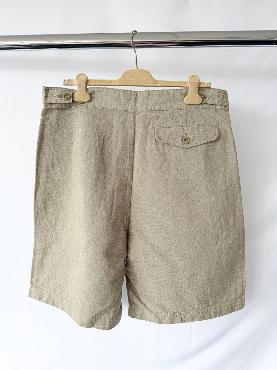 Nigel Cabourn P-54 Pleated Chino Cotton Linen Stone Shorts - Imagen 3