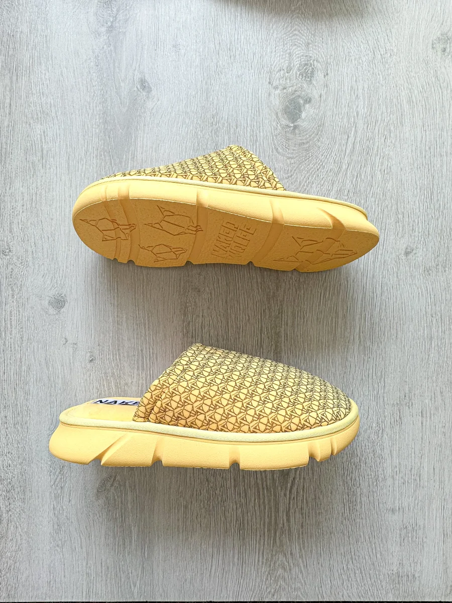 NAKED WOLFE Yellow Wolf Logo Print Velvet Sandals Slides - Imagen 8