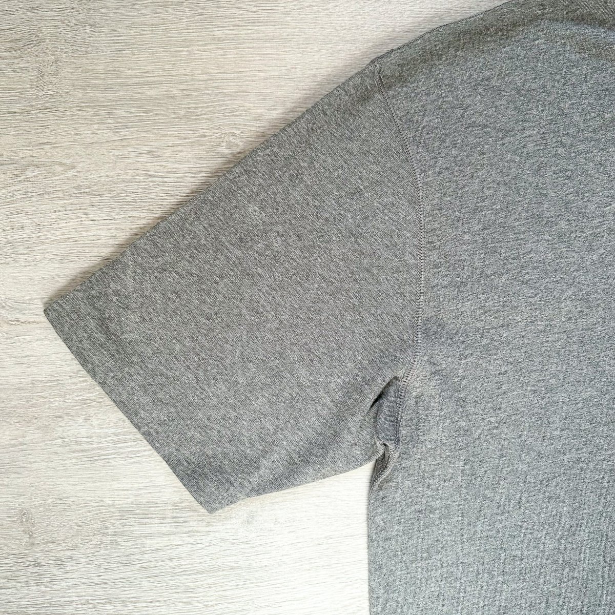Drake's Grey Short Sleeve Chest Pocket Hiking Tee Shirt - Imagen 8