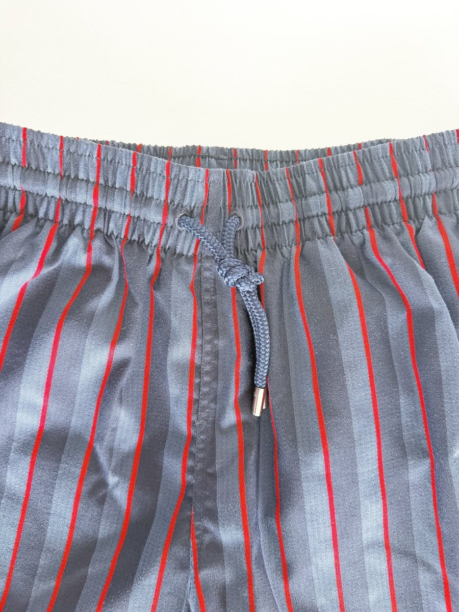 Derek Rose Swim Shorts Dark Grey Red Striped - Imagen 6