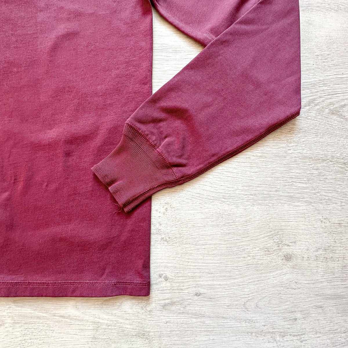 Drake's Burgundy Long Sleeve Hiking Tee Shirt - Imagen 9