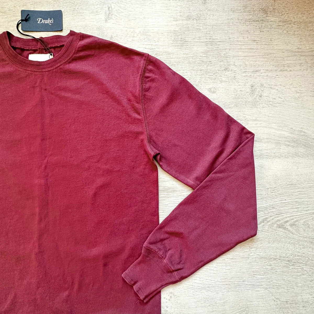 Drake's Burgundy Long Sleeve Hiking Tee Shirt - Imagen 4