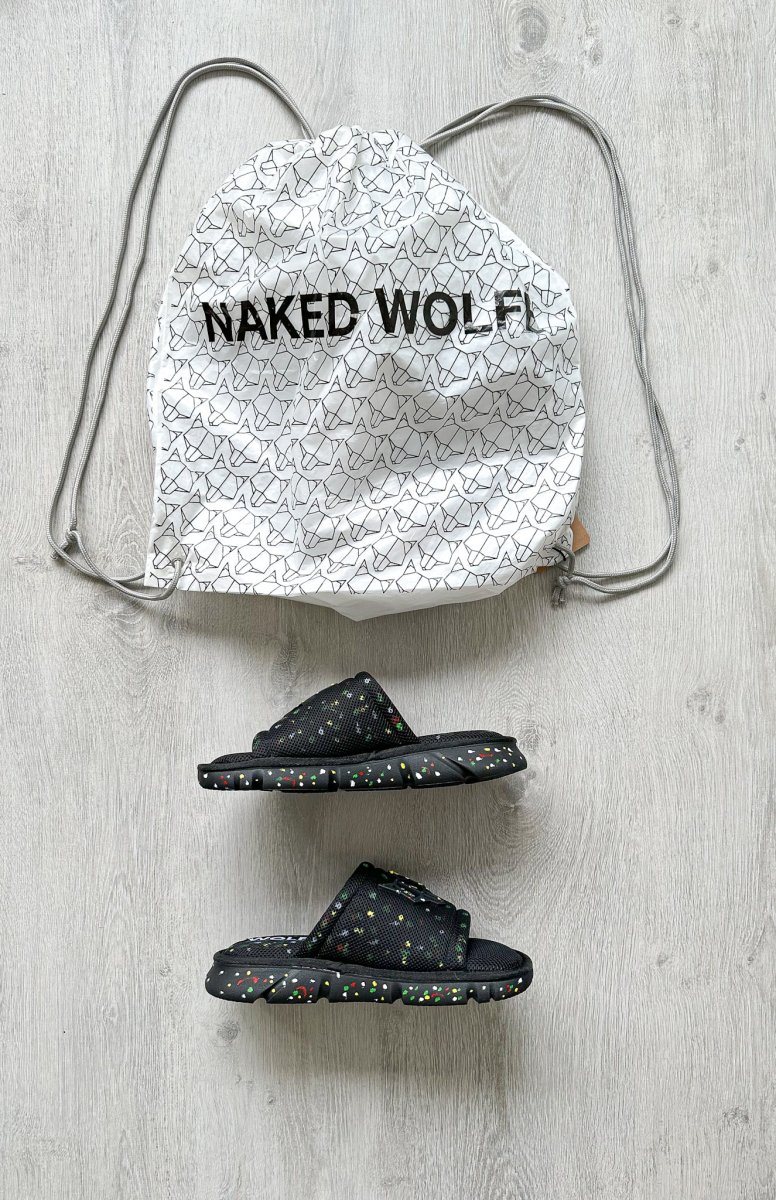 NAKED WOLFE Vegas Black Wolfe Embossed Graffiti Army Mesh Sandals Slide - Imagen 3