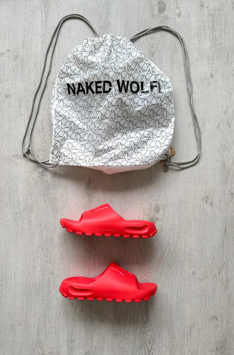 NAKED WOLFE Red Tommy Wolf Embossed Waterproof Sandals Slide - Imagen 4