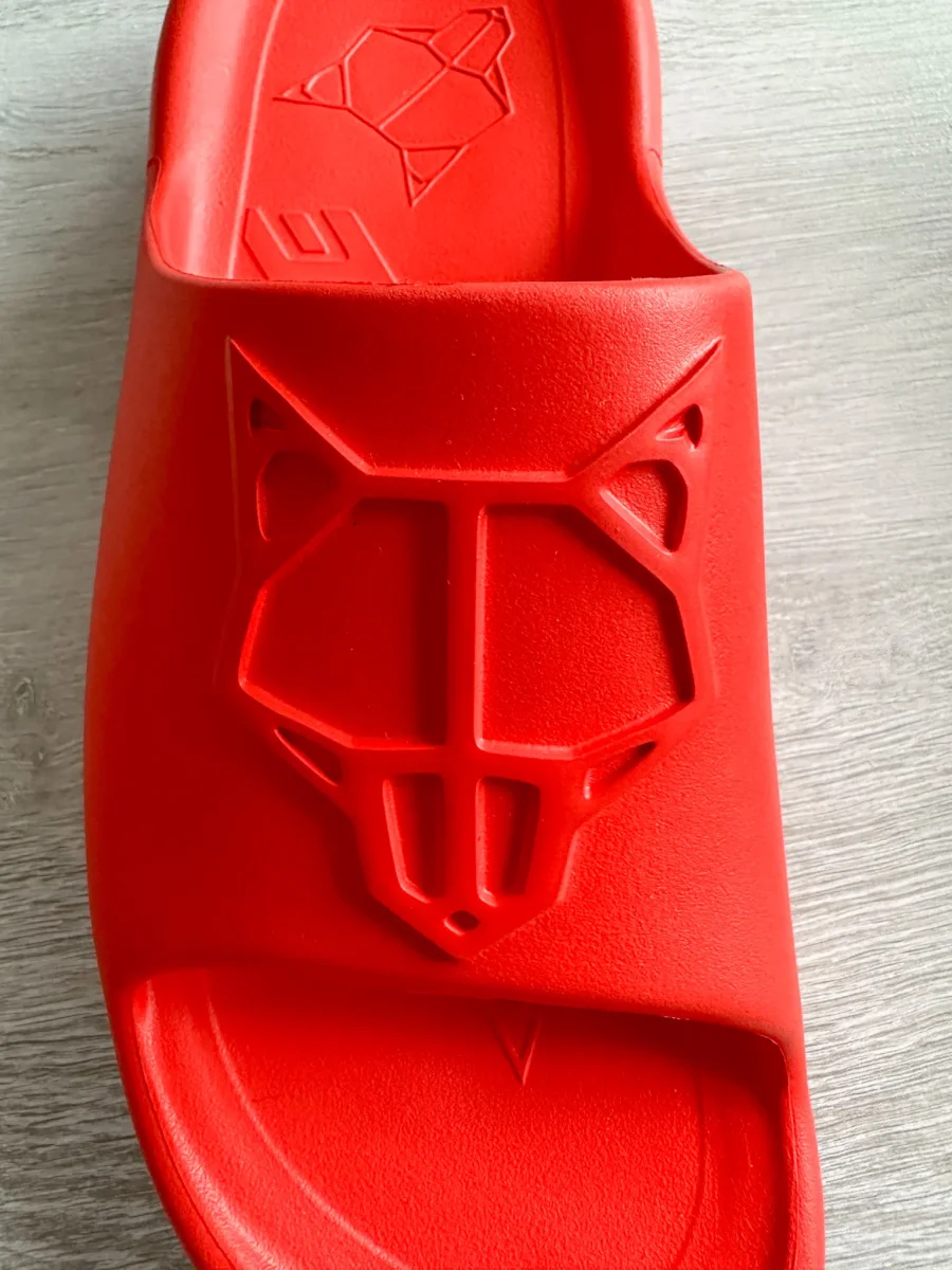 NAKED WOLFE Red Tommy Wolf Embossed Waterproof Sandals Slide - Imagen 7