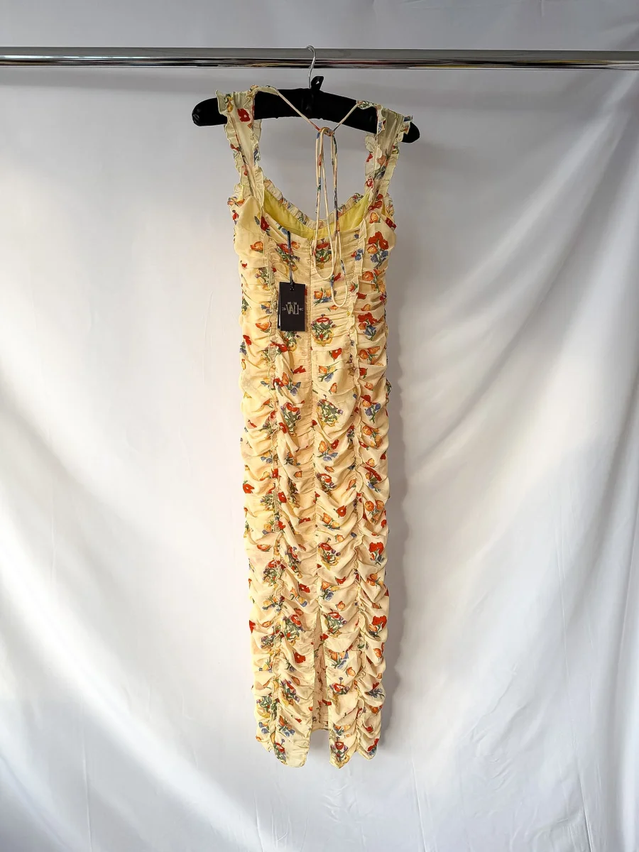 De La Vali Yellow Floral Print Georgette Pampapato Versailles Garden Midi Dress - Imagen 6