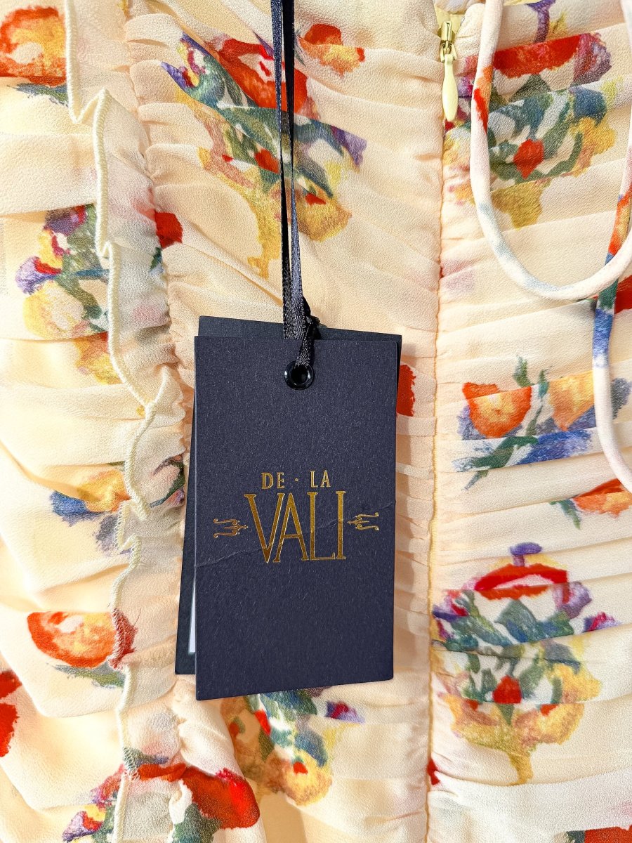 De La Vali Yellow Floral Print Georgette Pampapato Versailles Garden Midi Dress - Imagen 7