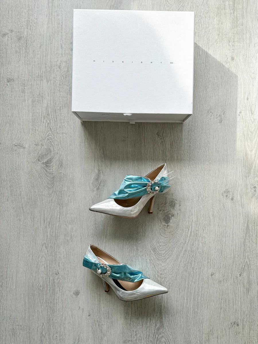 MIDNIGHT 00 Silver Crescent Moon Embellished Blue Drape Princess High Heels - Imagen 3