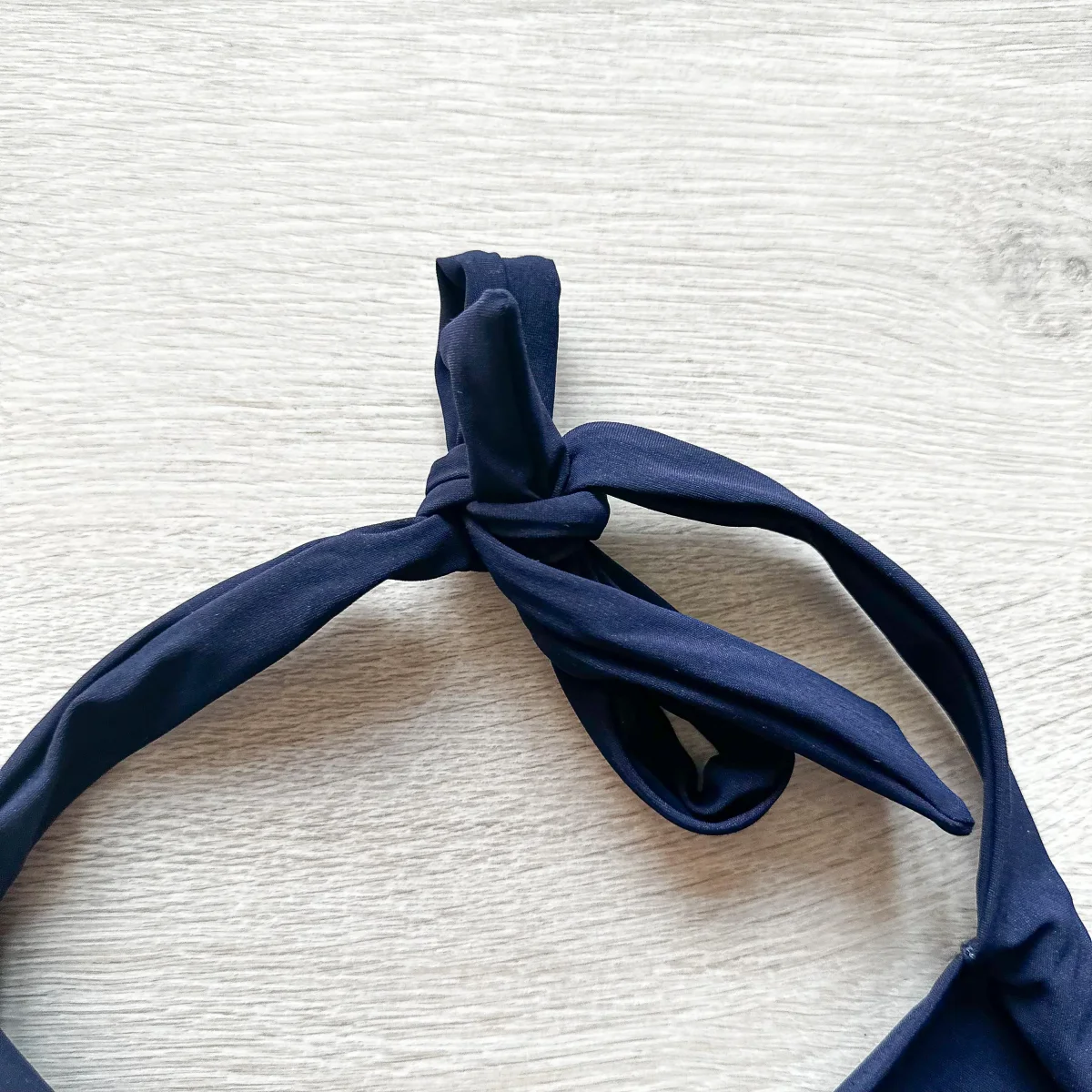 Pain De Sucre Navy Blue Halterneck Bikini Top - Imagen 7