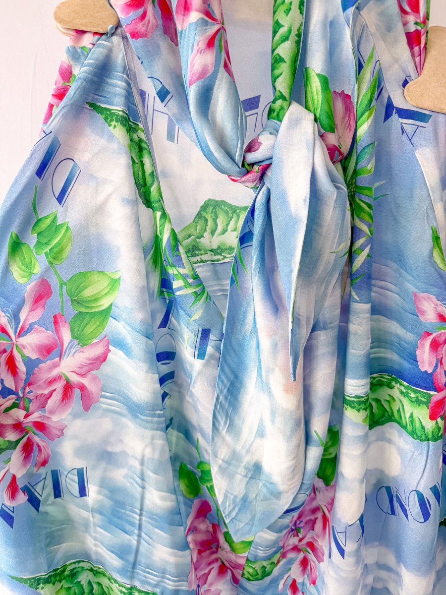 Rixo London Marilyn Diamond Head Postcard Print Bon Voyage Halterneck Dress (Plus Size) - Imagen 9