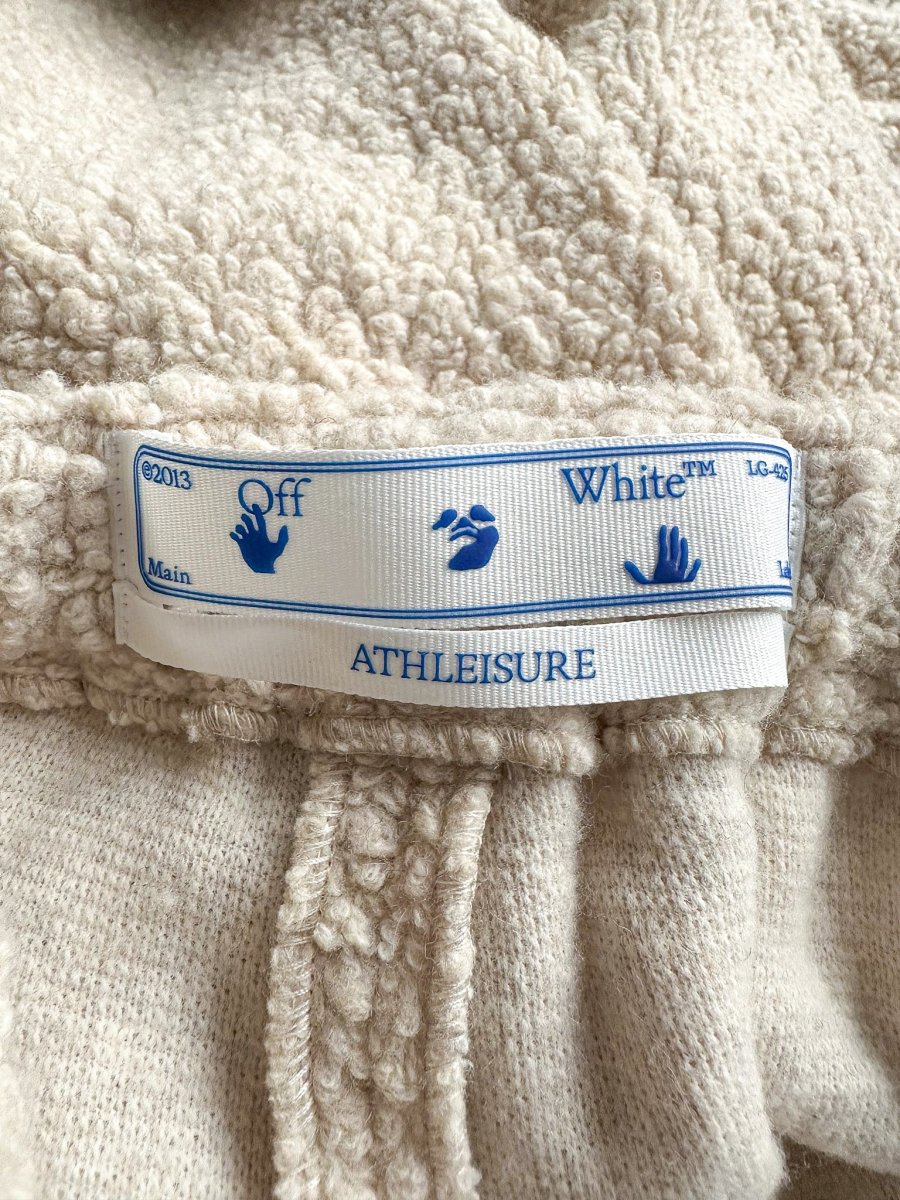 Off-White Beige Teddy Bounce Cropped Joggers - Imagen 7