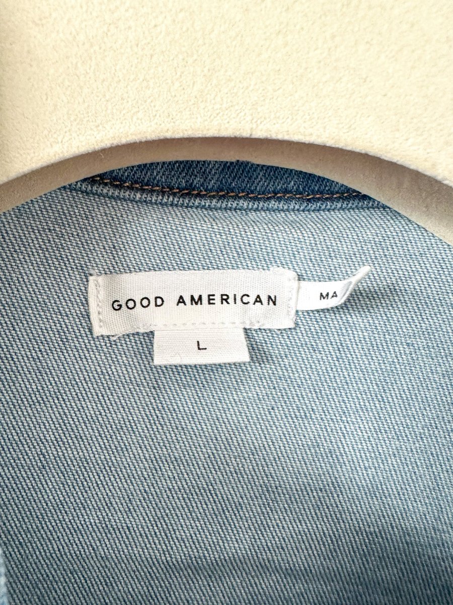 Good American Light Blue Denim Fit For Success Short Jumpsuit - Imagen 7