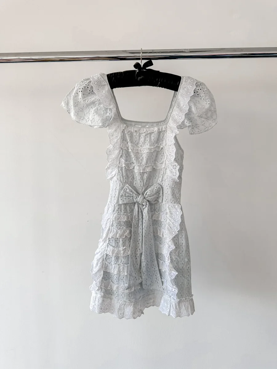 Amy Jane London White Gigi Milkmaid Bow Front Anglaise Broderie Coquette Mini Dress - Imagen 3